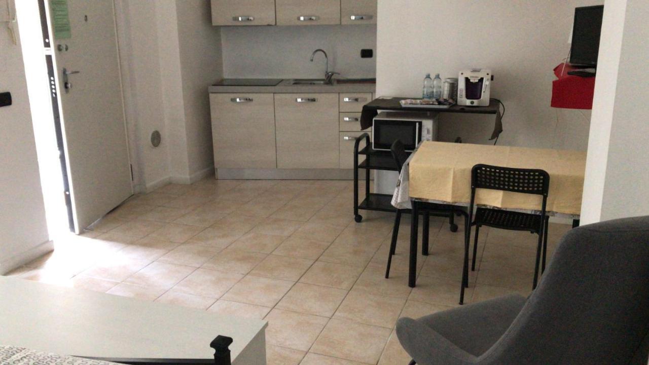 Feel Like Home In Milano Esterno foto